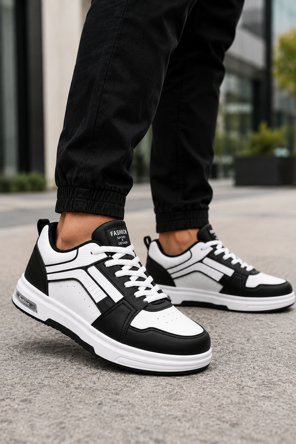 Men's Black & White Street Sneakers